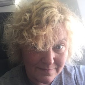 Meet your Posher, Mitzi